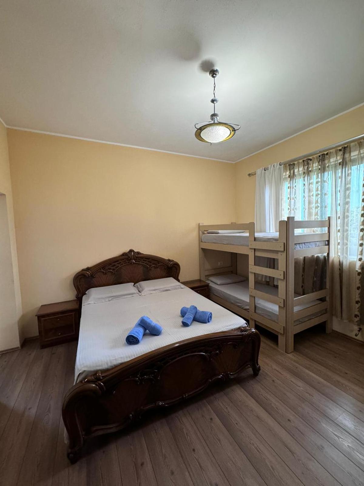 Blissful Hostel Shkodra Kültér fotó