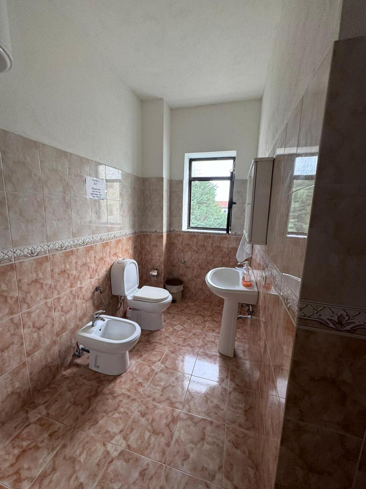 Blissful Hostel Shkodra Kültér fotó