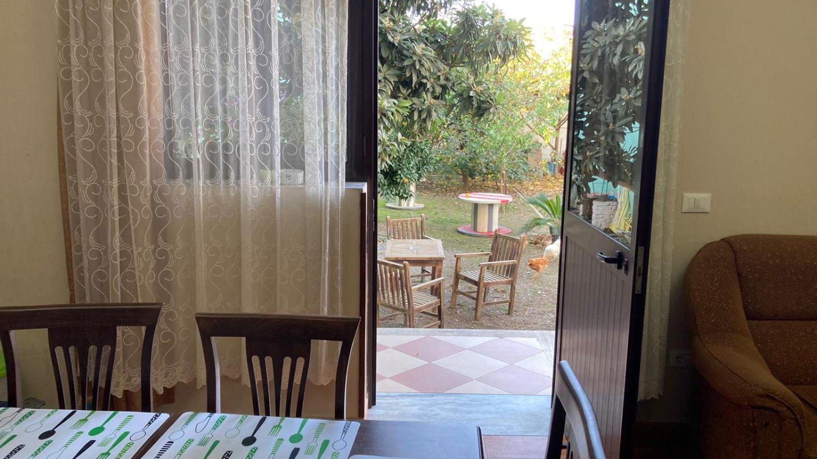 Blissful Hostel Shkodra Kültér fotó