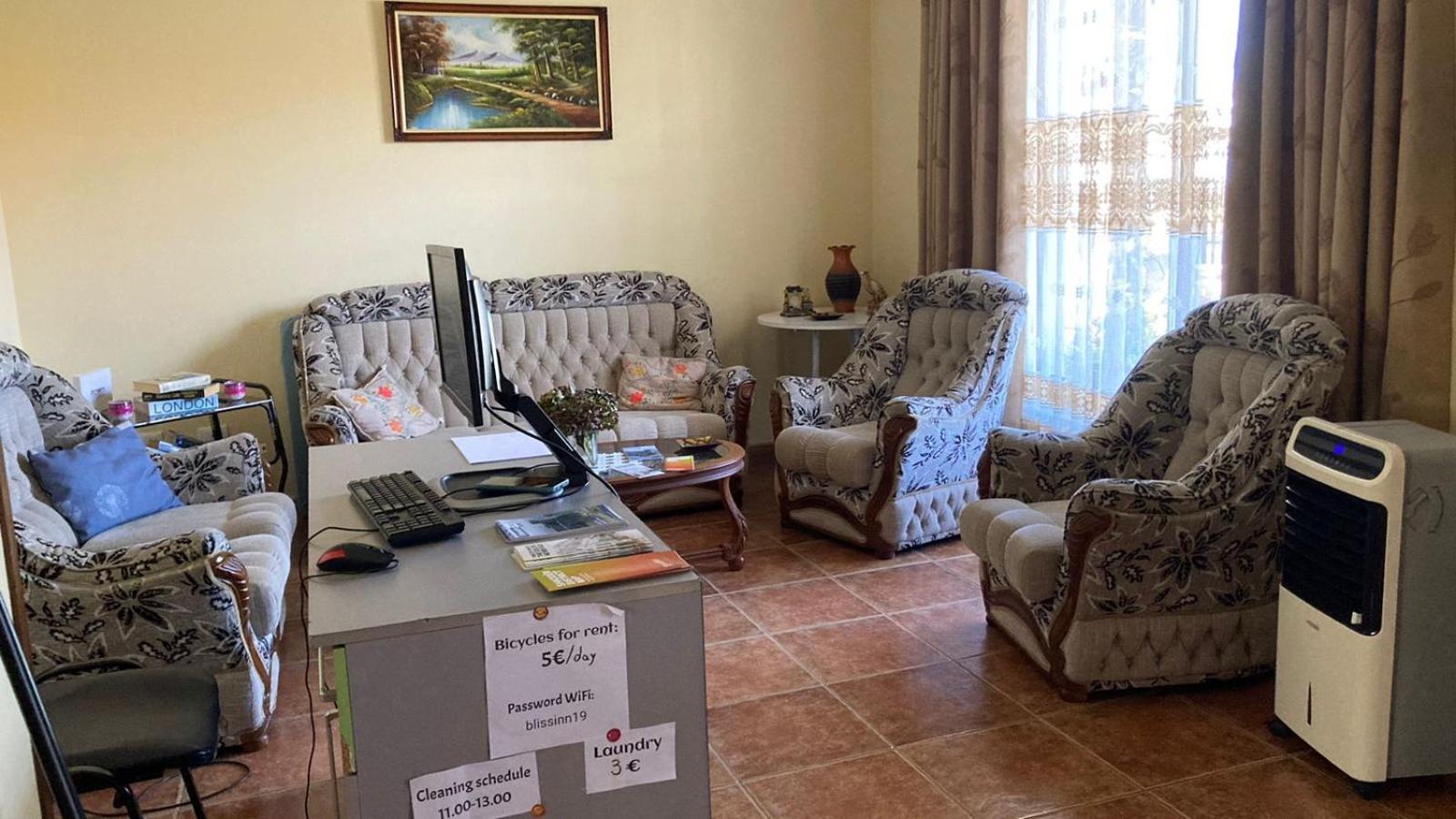 Blissful Hostel Shkodra Kültér fotó